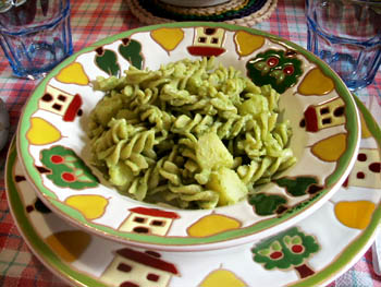 イタリア職人の手作り食器