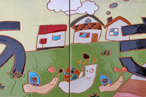 幼稚園のタイル看板